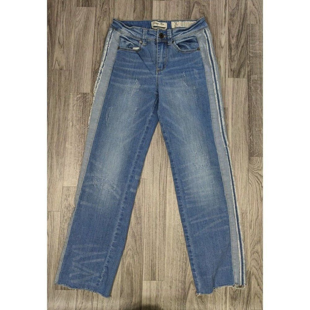 (3/$35)‎ Indigo Rein Size 5 Distressed Ankle Stripes Whiskered Denim Blue Jeans